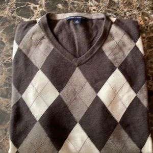 Get ready for Fall. Killer BR Mens Large V neck